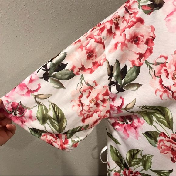 Clearance!!! Show me your mumu floral robe - Picture 3 of 10